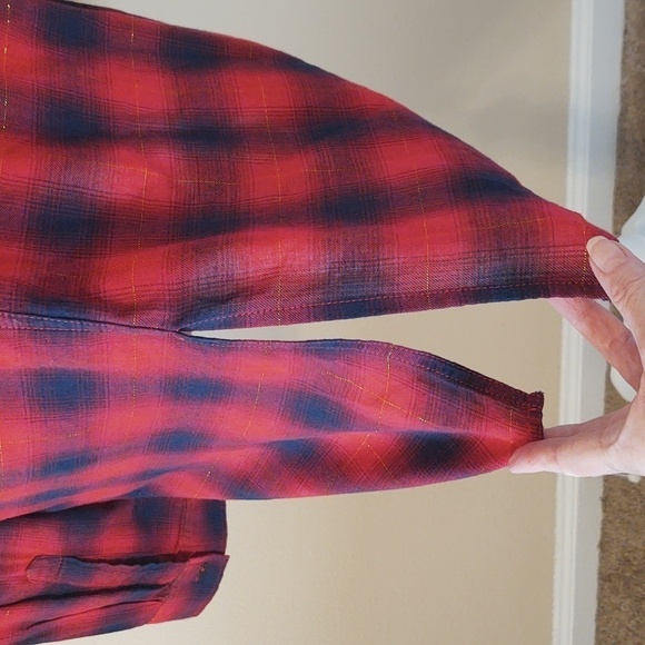 Tommy Hilfiger Women's Long Sleeve Button Up Plaid Shirt - Picture 5 of 14